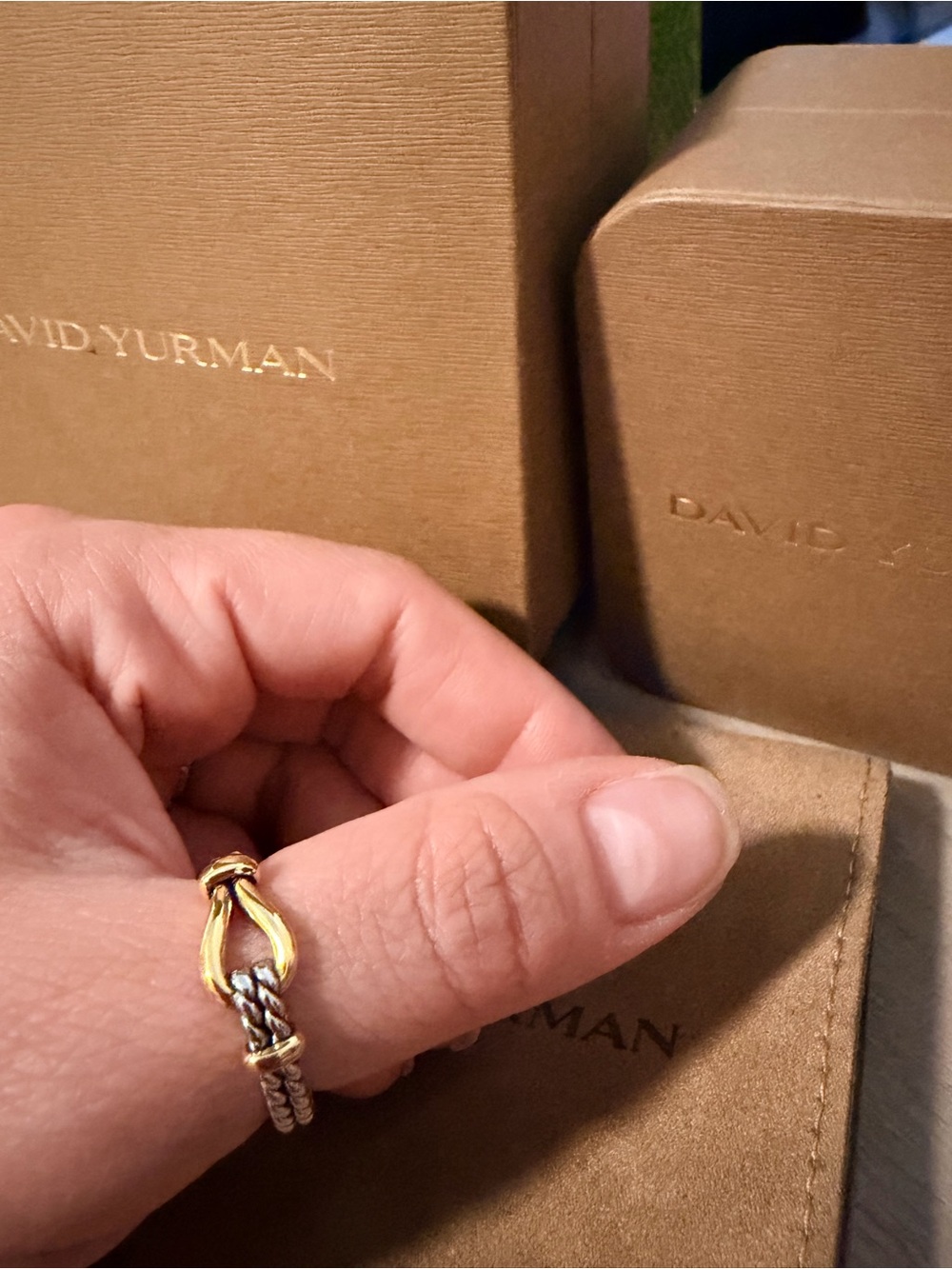 David Yurman Two-Tone thoroughbred Band with Gold - Picture 4 of 6